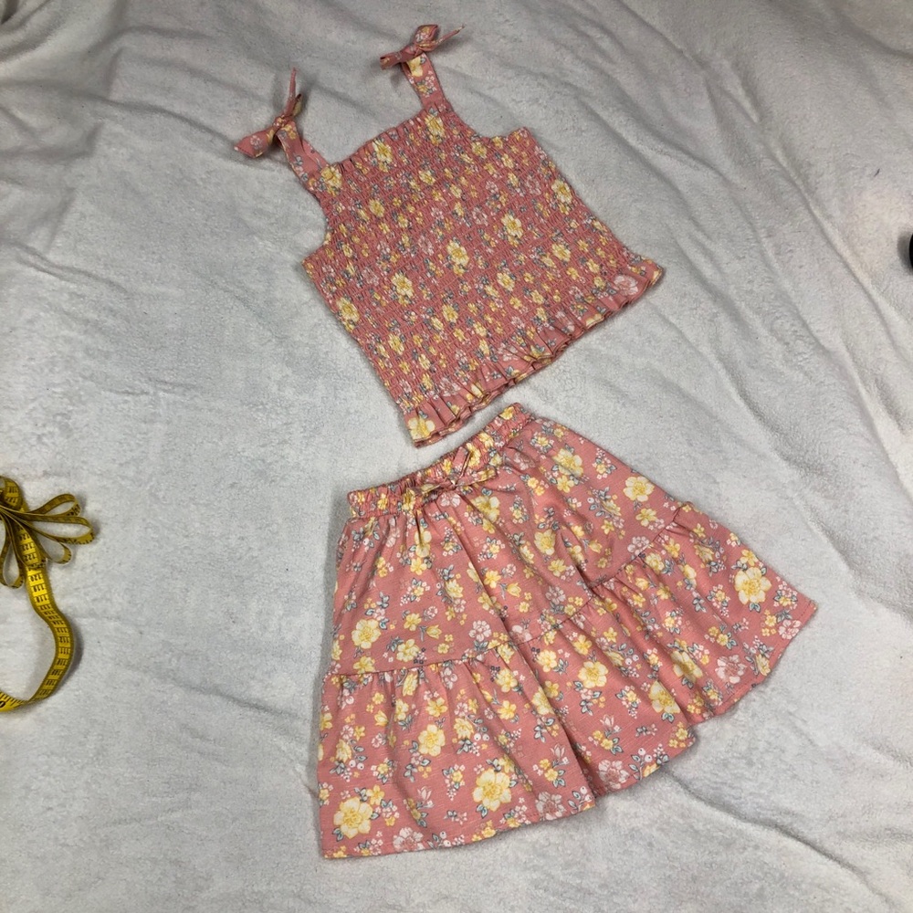 Girls Rule Pink Floral Two-Piece Skirt Set size 7